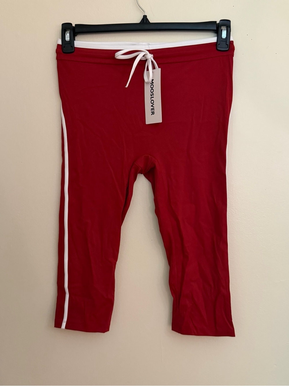 Women’s Athletic Capris with White Trim